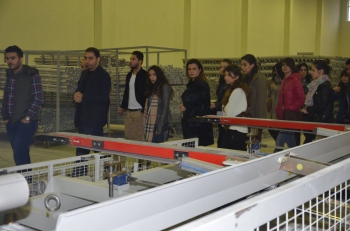 ADİU-nun müəllim və tələbə heyəti "FAB Boya və Kimya Sənayesi" MMC -də Tanıtım Seminar proqramında.