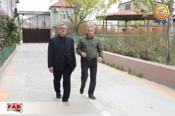 FİLOSOF MÜŞFİQ ÖTGÜN FAB ŞİRKƏTLƏR QRUPUNUN QONAĞI OLDU